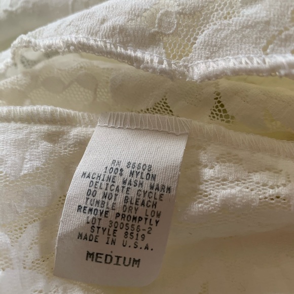 NWOT “WORN OUT” STRETCH LACE TOP - Picture 5 of 5